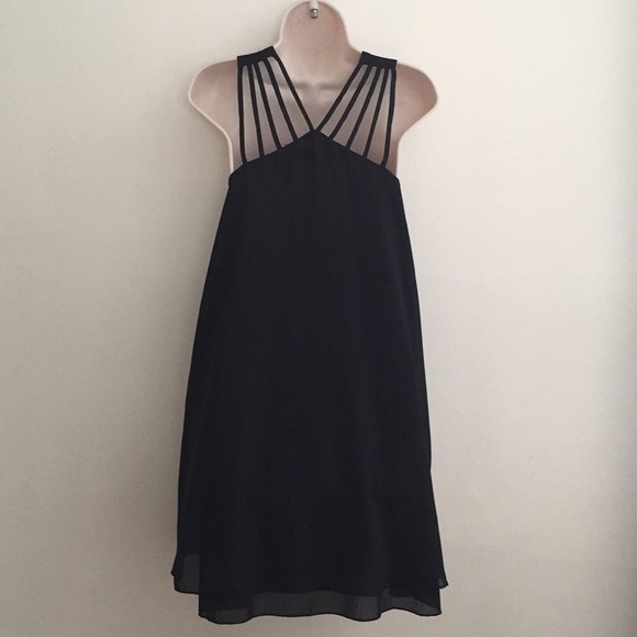 BooHoo Size 4 Black Tiered Strappy Swing Dress - Picture 4 of 6